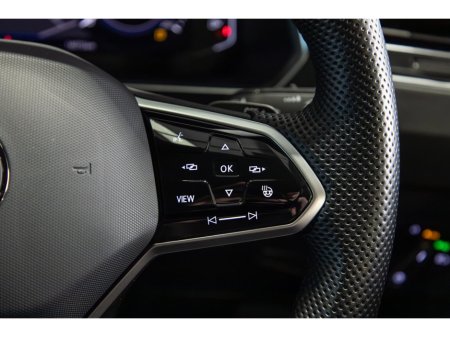 2023 Volkswagen Tiguan 1.4 TSI PHEV 245HP R-Line DSG €37,950 thumbnail