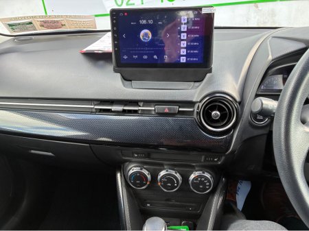 2017 Mazda Demio - thumbnail 15