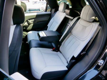 2026 Land Rover Range Rover Sport - thumbnail 15