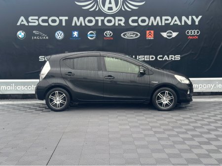 2014 Toyota Aqua Hybrid €9,250 thumbnail