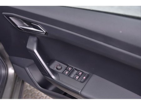 2023 SEAT Arona 1.0TSI 110BHP DSG SE+ *SAT NAV*REAR PARK SENSORS* €23,890 thumbnail