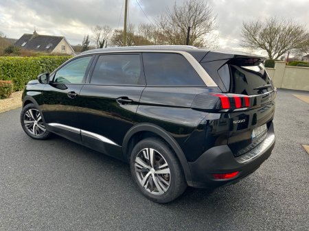 2023 Peugeot 5008 1.5 BlueHDi 130bhp Allure €33,950 thumbnail