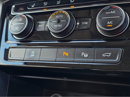 2018 Volkswagen Touran - thumbnail 25