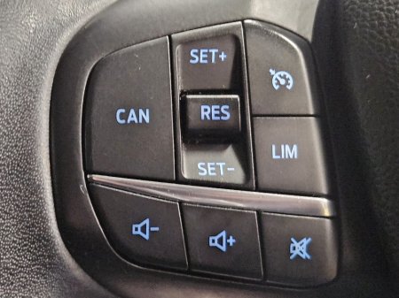 2018 Ford Focus 1.0 EcoBoost 125PS Zetec €14,950 thumbnail