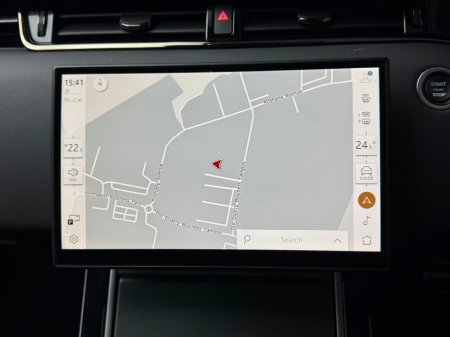 2025 Land Rover Range Rover Evoque HSE DYNAMIC P300E *PAN ROOF* €59,990 thumbnail