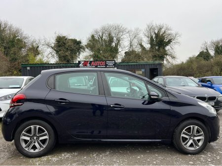 2018 Peugeot 208 1.2 PureTech 110bhp Auto Active €10,950