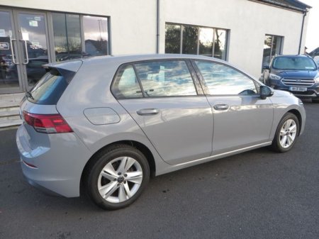 2020 Volkswagen Golf LIFE TSI €21,950
