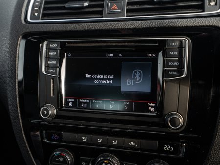 2017 Volkswagen Jetta - thumbnail 23