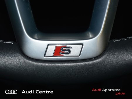 2023 Audi Q5 50 TFSI e 299HP S tronic quattro S Line €51,499 thumbnail