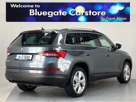 2018 Skoda Kodiaq STYLE 2.0 TDI 150HP DSG**7 SEATER**PANORAMIC SUNROOF**BLACK LEATHER INTERIOR**TOUCH SCREEN MEDIA DISPLAY**REVERSE CAMERA**PARKING SENSORS**DUAL CLIMATE CONTROL**APPLE CARPLAY** €23,995 thumbnail