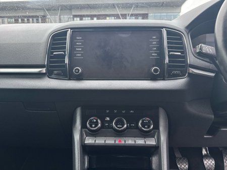 2023 Skoda Karoq 2.0TDI 115HP Ambition €30,995 thumbnail