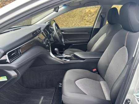 2020 Toyota Camry 2.5 Camry Hybrid €25,950 thumbnail