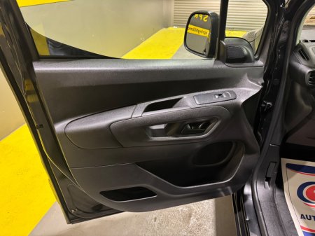 2021 Citroen Berlingo - thumbnail 29