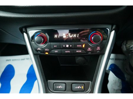 2017 Suzuki SX4 SCROSS SZ5 B-JET ALL GRIP AUTO €17,500 thumbnail