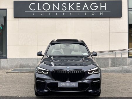 2022 BMW X5 45E MSPORT PRO, TECH PACK, PAN ROOF, 22INCH ALLOYS €66,990