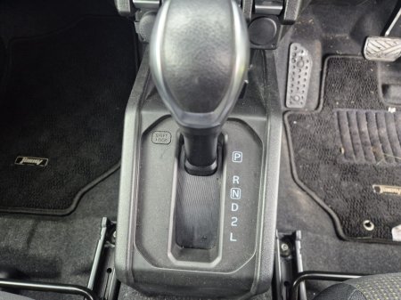 2023 Suzuki Jimny - thumbnail 2