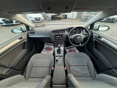 2013 Volkswagen Golf - thumbnail 8