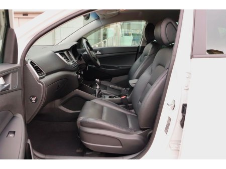 2018 Hyundai Tucson - thumbnail 17