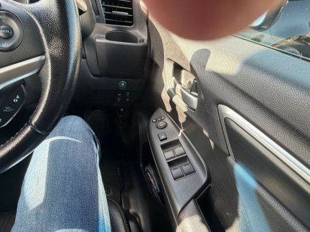 2015 Honda Fit - thumbnail 12