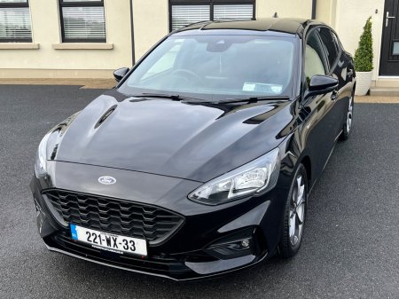 2022 Ford Focus 1.0T EcoBoost Hybrid 125PS ST-Line €22,950 thumbnail
