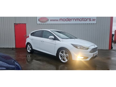 2016 Ford Focus ZETEC APPEARANCE PACK 1.0 ECO 100BHP LOW MILES €8,950 thumbnail