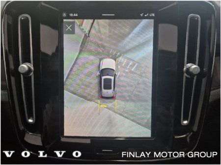 2022 Volvo XC40 - thumbnail 18