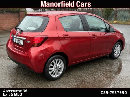 2015 Toyota Yaris SOL 1.33 PETROL 6 SPEED MANUAL 4DR HATCHBACK *ONE OWNER IRISH CAR* *TOP SPEC* *FULL TOYOTA SERVICE HISTORY* *NEW NCT 01/2027* *€200 ROAD TAX* *FINANCE ARRANGED TODAY* €10,450