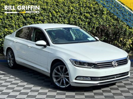 2019 Volkswagen Passat HIGHLINE 2.0 TDI AUTO // DRIVER MASSAGE SEAT // FULL SERVICE HISTORY // DIGITAL CLUSTER // ADAPTIVE CRUISE CONTROL