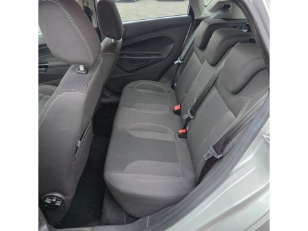 2016 Ford Fiesta 1.25 82PS Titanium €10,450 thumbnail