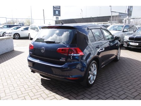 2015 Volkswagen Golf - thumbnail 4