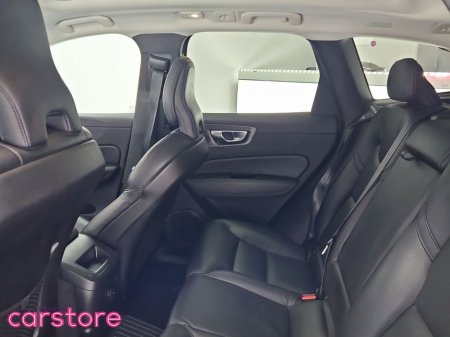 2022 Volvo XC60 - thumbnail 13