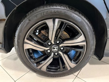 2018 Honda Civic 1.0 VTEC MANUAL=LOW MILES//HUGE SPEC=FULL SERVICE HISTORY=181 Dublin REG=ONLY €200 ANNUAL ROAD TAX//TAILORED FINANCE PACKAGES AVAILABLE=TRADE INS WELC €17,995 thumbnail