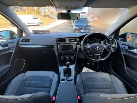 2014 Volkswagen Golf - thumbnail 15