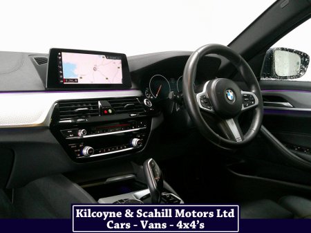 2019 BMW 5 Series - thumbnail 17