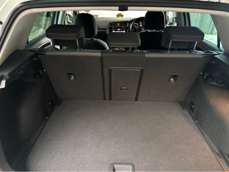 2018 Volkswagen Golf - thumbnail 13