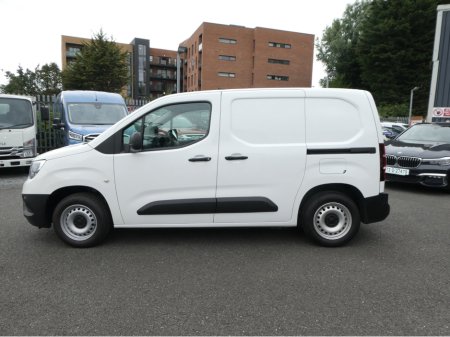 2019 Opel Combo CARGO L1H1 3 Seats PLUS VAT doe 08/26 €11,950