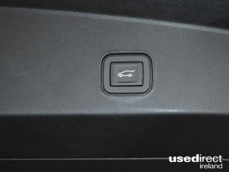 2026 Cadillac Lyriq - thumbnail 35