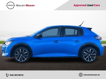 2023 Peugeot 208 Electric 136bhp (50 kWh) GT €19,950 thumbnail