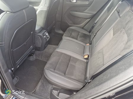 2025 Volvo EX40 - photo 5