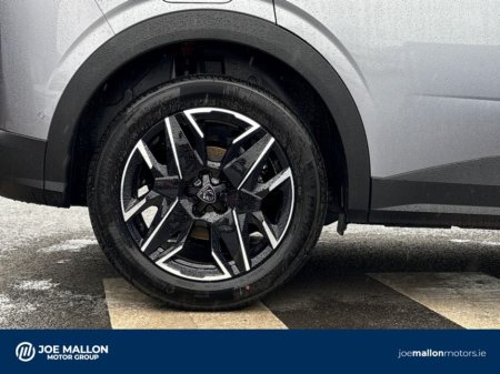 2025 Peugeot 3008 - thumbnail 17