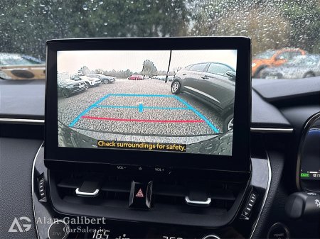 2023 Toyota Corolla HYBRID LUNA Automatic thumbnail