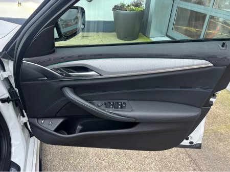 2019 BMW 5 Series 530 E G30 M Sport 4DR Auto Pro €28,900 thumbnail