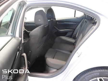 2021 Skoda Octavia OCTAVIA AMB 1.0TSI 110HP €21,950 thumbnail