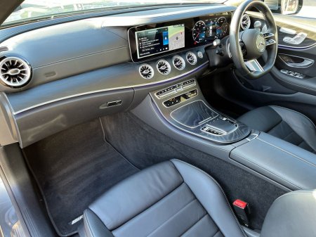 2023 Mercedes-Benz E Class E 220D AMG Line Premium Plus Coupe with Pano Sunroof €59,950 thumbnail