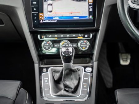 2020 Volkswagen Passat - thumbnail 14