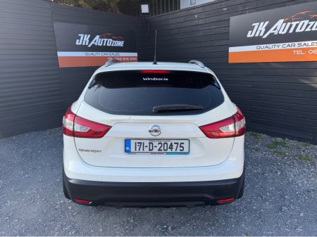 2017 Nissan Qashqai - thumbnail 5