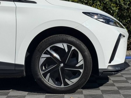 2024 MG 4 - thumbnail 9