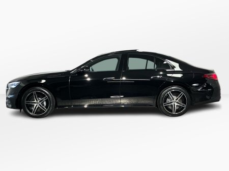 2026 Mercedes-Benz E Class 300de AMG - 19 Inch Alloys - Panoramic Sunroof - Reversing Camera - Ambient Lighting - Sat Nav - Climate Control - Electric Heated Memory Seats - Keyless Start - Apple CarPlay/Android Auto €91,288 thumbnail