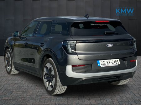 2025 Ford Explorer Extended Range Premium.. Driver assistance + Heat pump €43,500 thumbnail