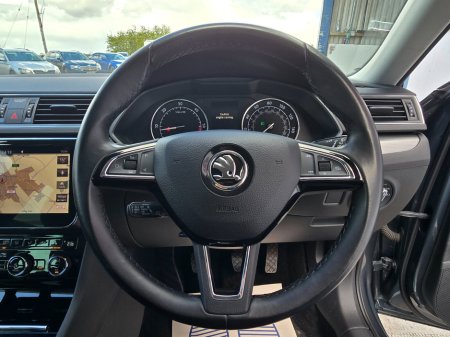 2018 Skoda Superb - thumbnail 39